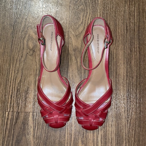 Predictions Red Wedges - Picture 2 of 4